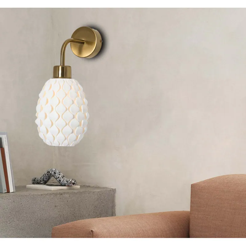 Amber Crest Wall Light