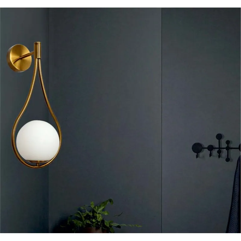 Crescent Gleam Wall Light