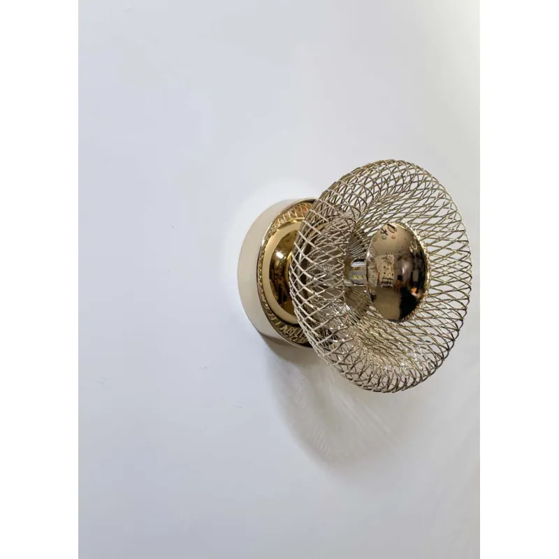 Dusky Ring Wall Light