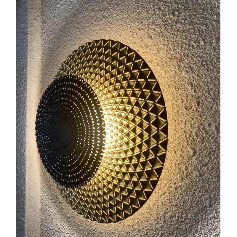 Geometric Radiance Wall Light