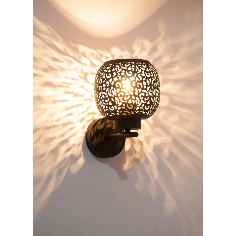 Golden Lace Wall Light