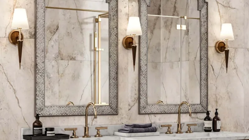 The Grand Luminaire Wall Light