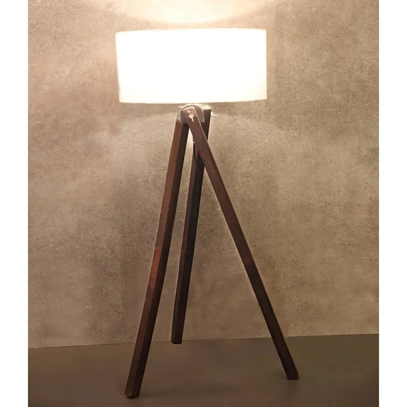 Woodland Hearth Tripod Floor Lamp