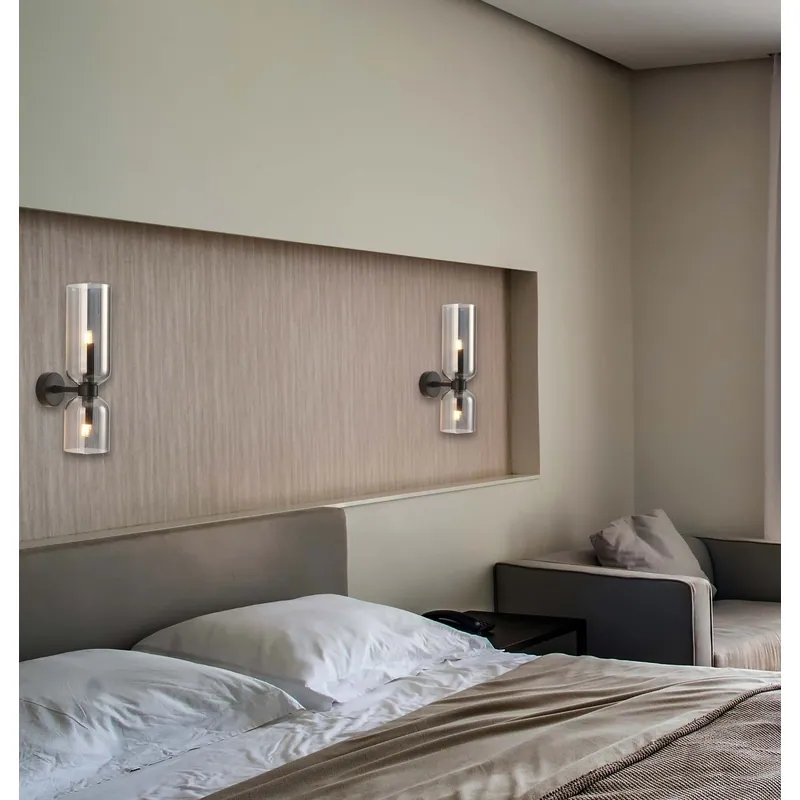 The Obsidian Glow Wall Light