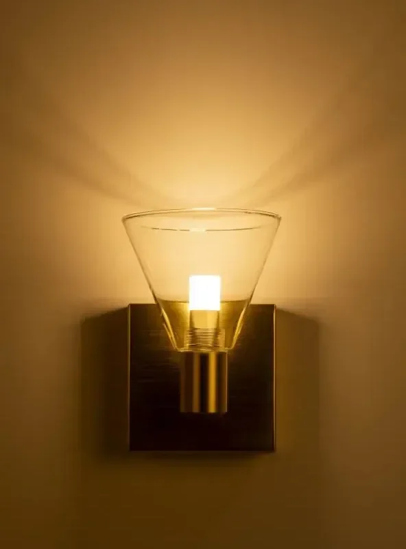Beta Golden Wall Light