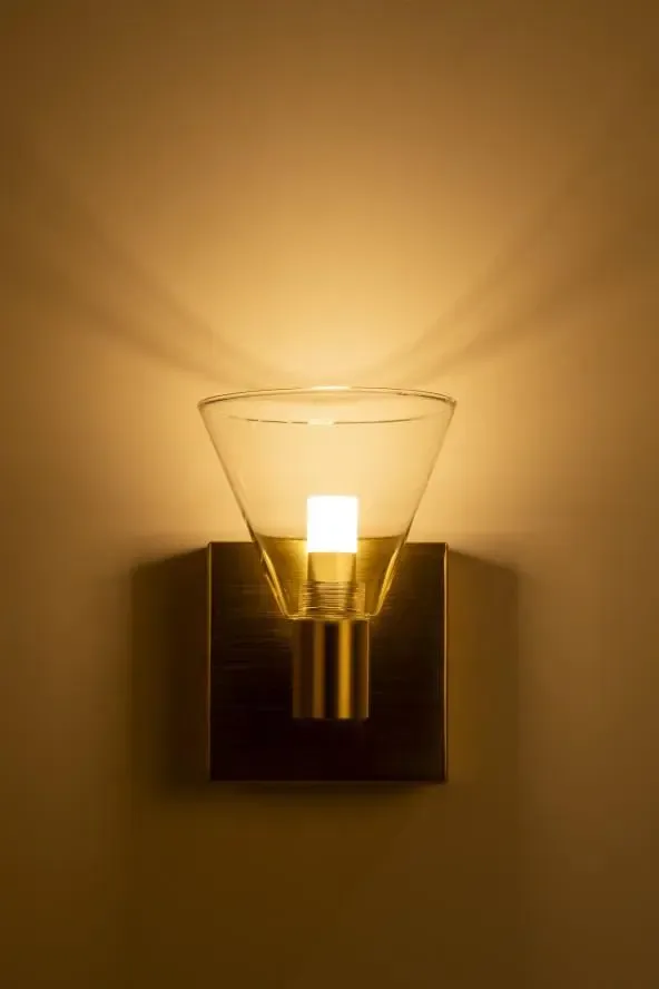 Beta Golden Wall Light