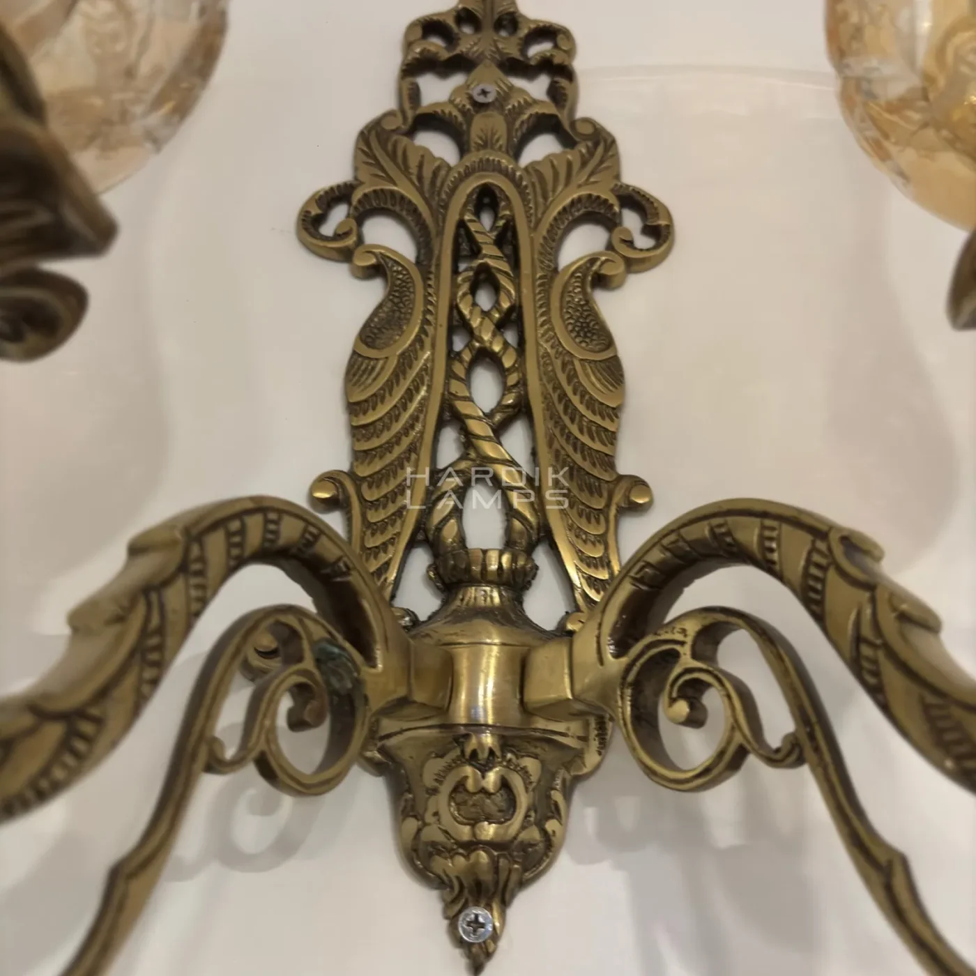 Heirloom Glass Wall Light