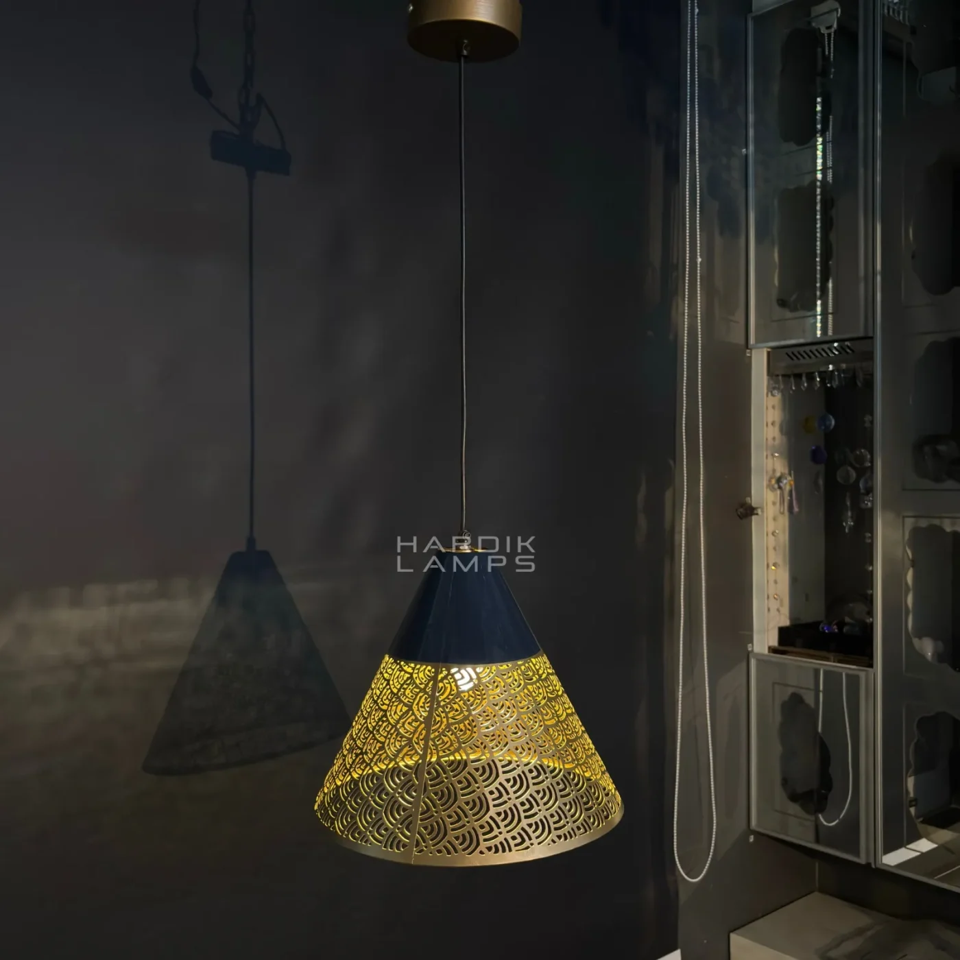 Zenith Pattern Pendant Light